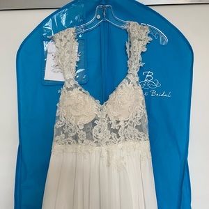 Lotus Threads wedding dress bought at Brilliant Bridal. Style #86313